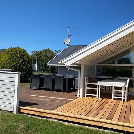 Semesterbostad Odin - 200m From The Sea By Interhome Mommark